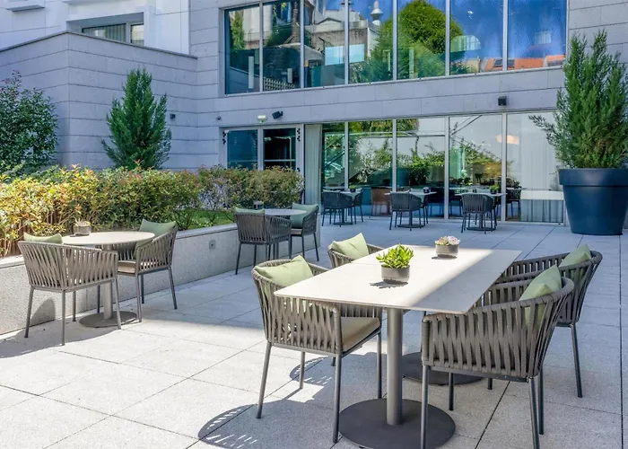 Cenica Porto Hotel, Curio Collection By Hilton